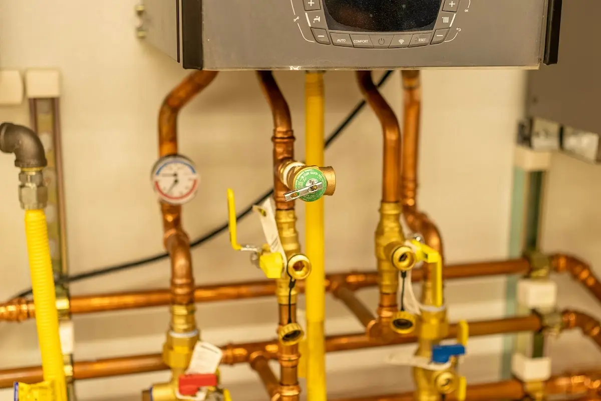 Licensed technician providing Slab Leak Repair for a homeowner in Shelby